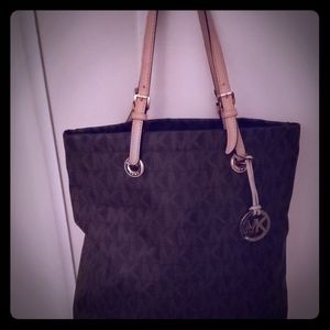 COPY - Michael Kors tote